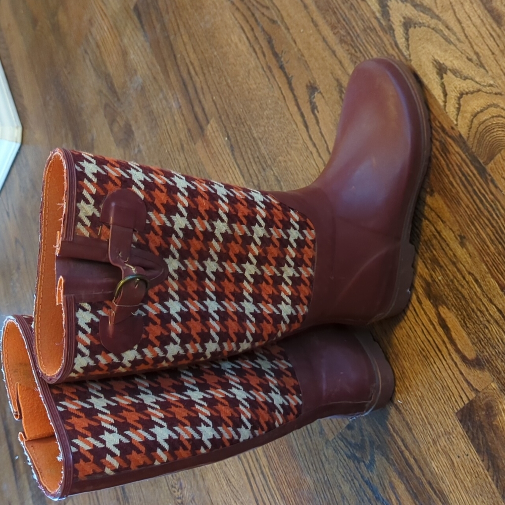 Banana republic rubber boots 10